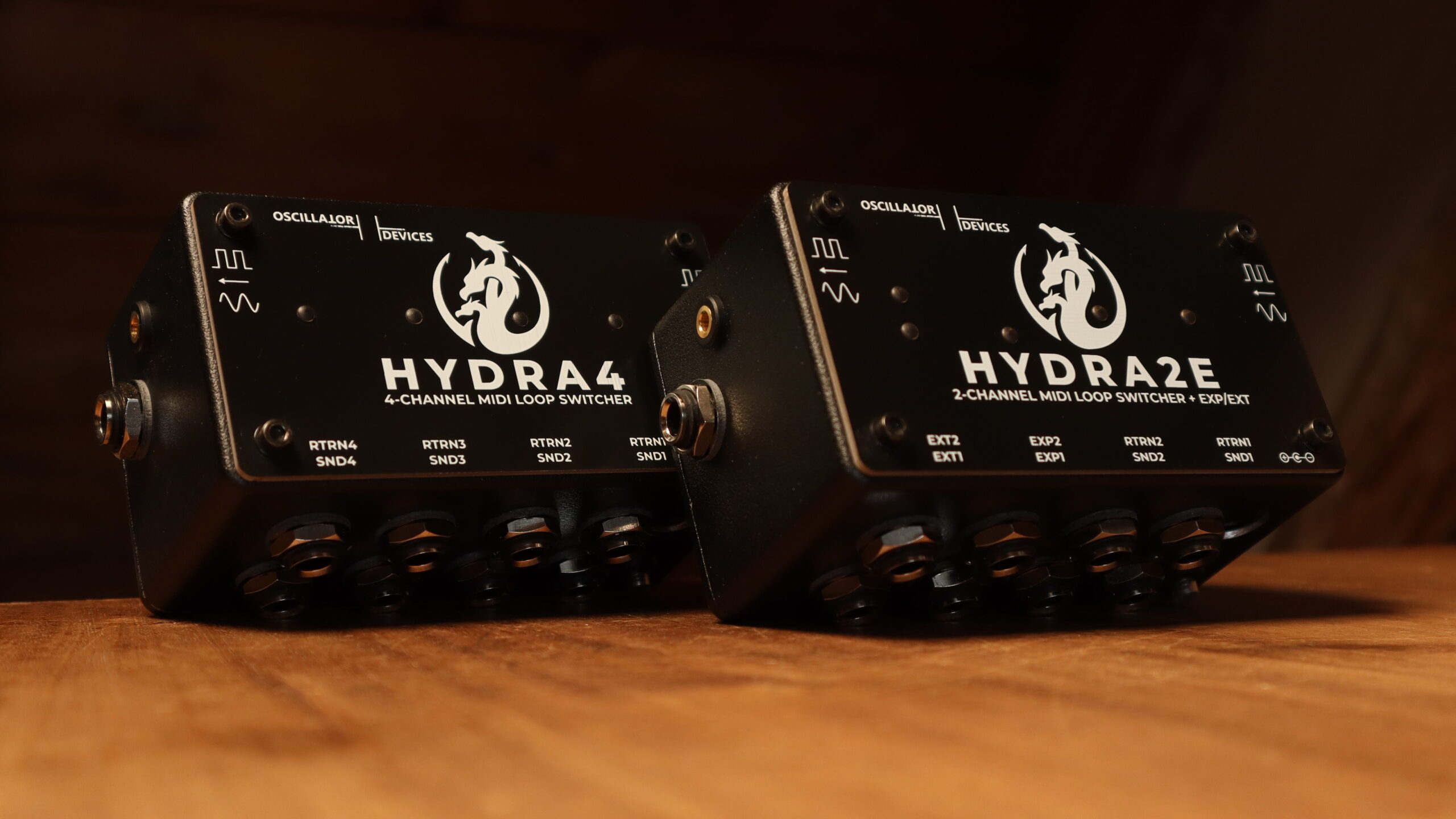 HYDRA4 and HYDRA2E MIDI loop switchers